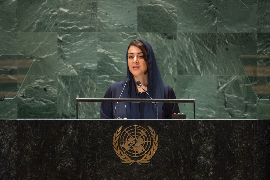 ريم بنت إبراهيم الهاشمي، وزيرة الدولة لشؤون التعاون الدولي في الإمارات تقدم كلمة بلادها في مناقشات الدورة الثامنة والسبعين للجمعية العامة للأمم المتحدة.